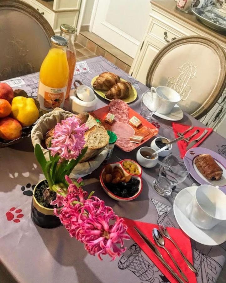 La Tour Cachee Bed & Breakfast Mortain-Bocage Dış mekan fotoğraf
