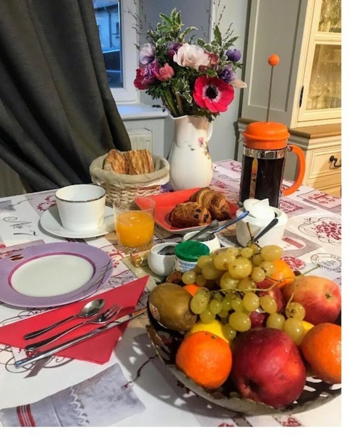 La Tour Cachee Bed & Breakfast Mortain-Bocage Dış mekan fotoğraf