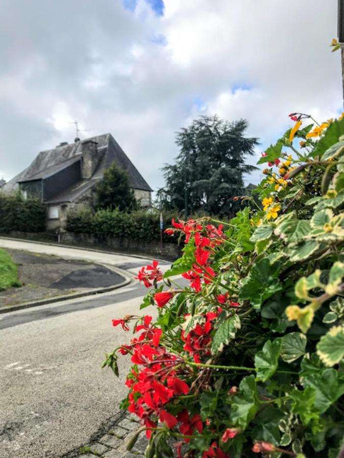 La Tour Cachee Bed & Breakfast Mortain-Bocage Dış mekan fotoğraf