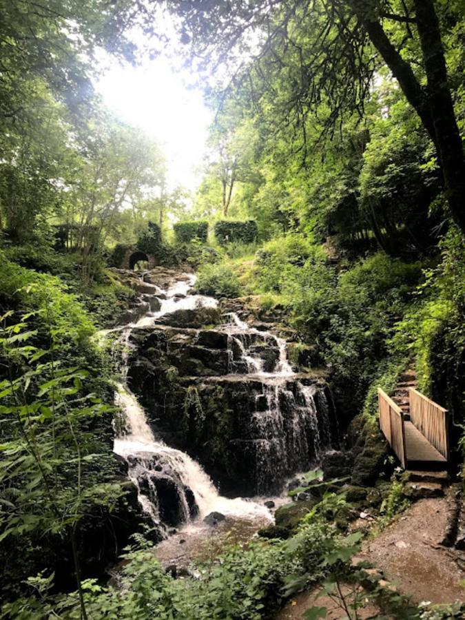 La Tour Cachee Bed & Breakfast Mortain-Bocage Dış mekan fotoğraf